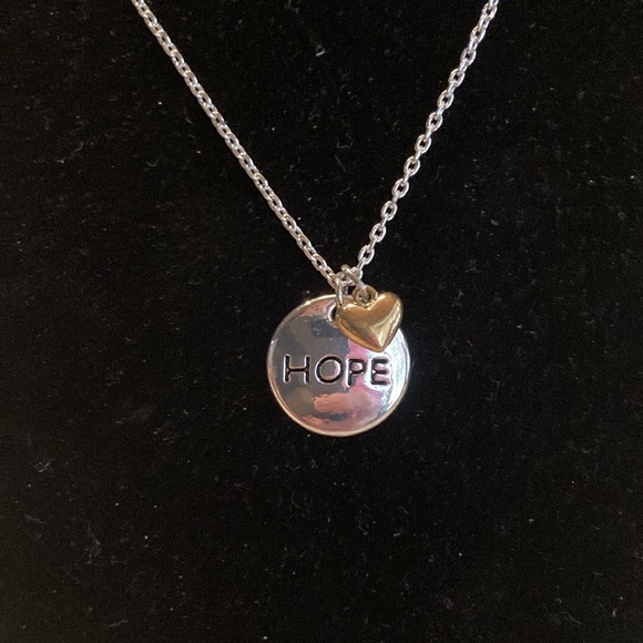 🌸NIB AVON Have Hope/Espoir Necklace - Picture 1 of 13
